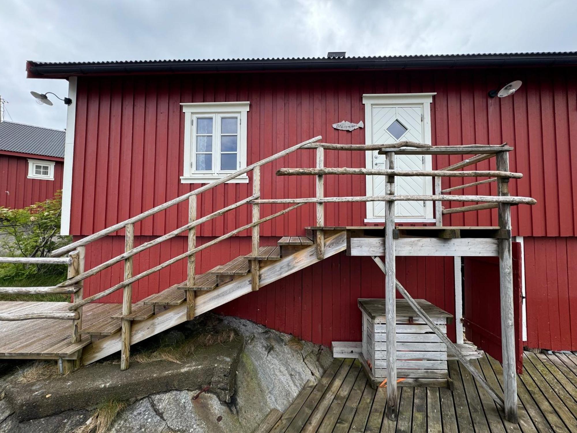 Toppoy Rorbuer Reine Kültér fotó